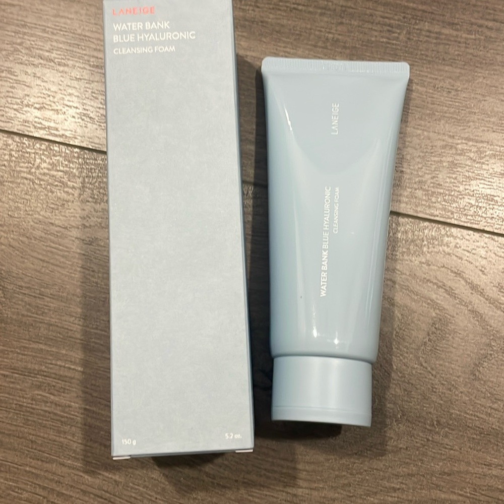 LANEIGE Cleaning foam